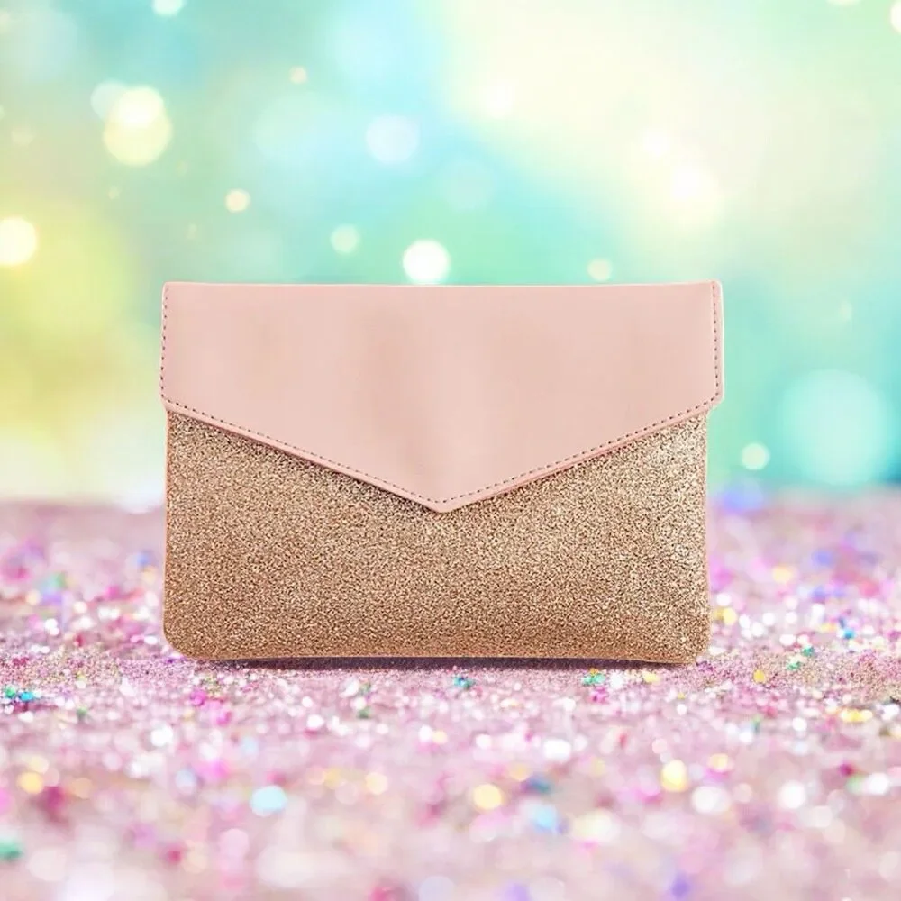 IPSY Limited Edition All That Glitters Glam Bag New Without Tags Bag Only 5”x7”